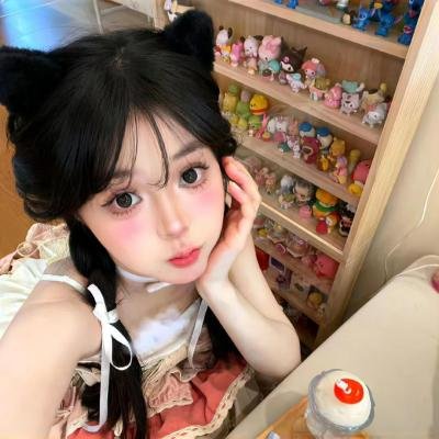 锁红颜